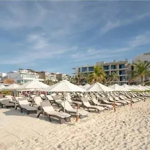 Playa Beach 3*, Playa del Carmen Mexico